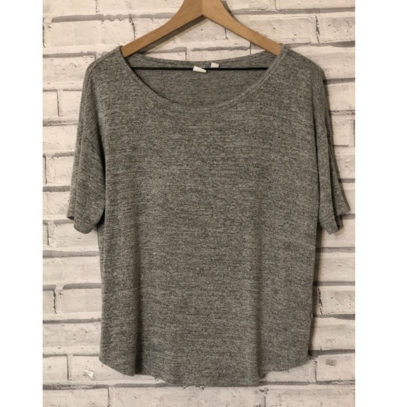 GAP Tops - GAP soft spun top🎀